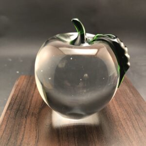 4" Crystal 3D Apple
